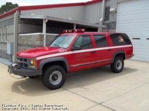 Truck 11: 1999 Chevrolet Suburban